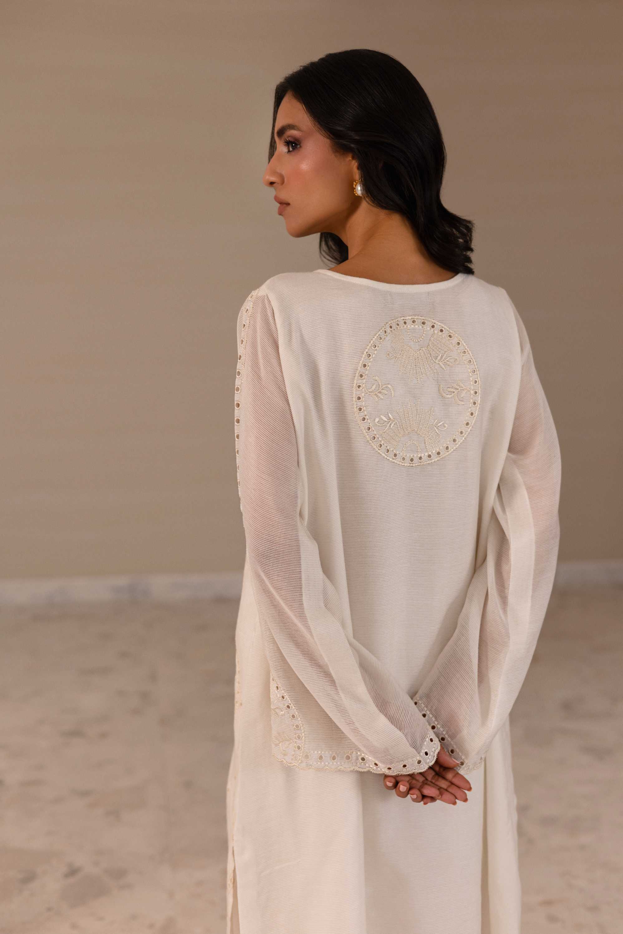 Dove Luxe