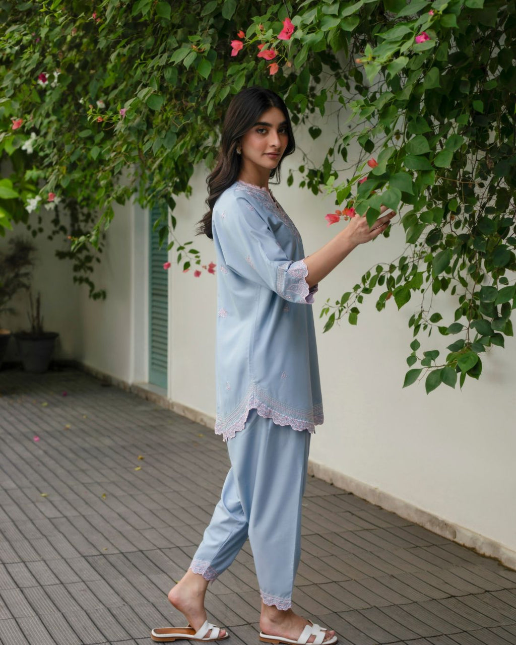 Blue Blush Breeze